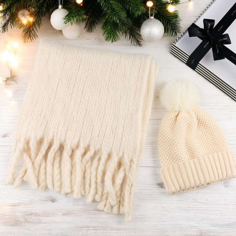 WWL18 Ladies Hat & Scarf Set