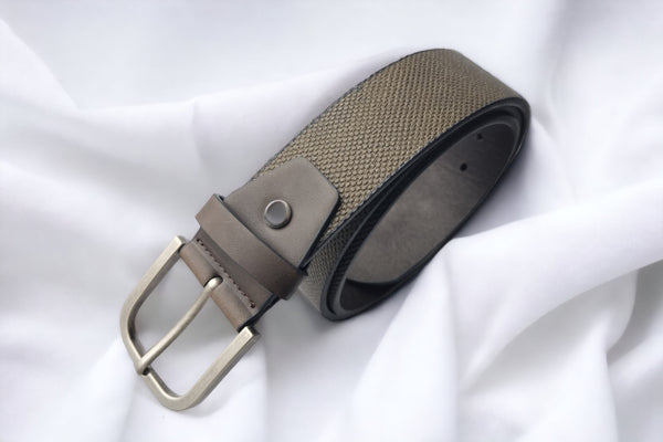 BLT 09 Mens Leather Belt with Gift Box